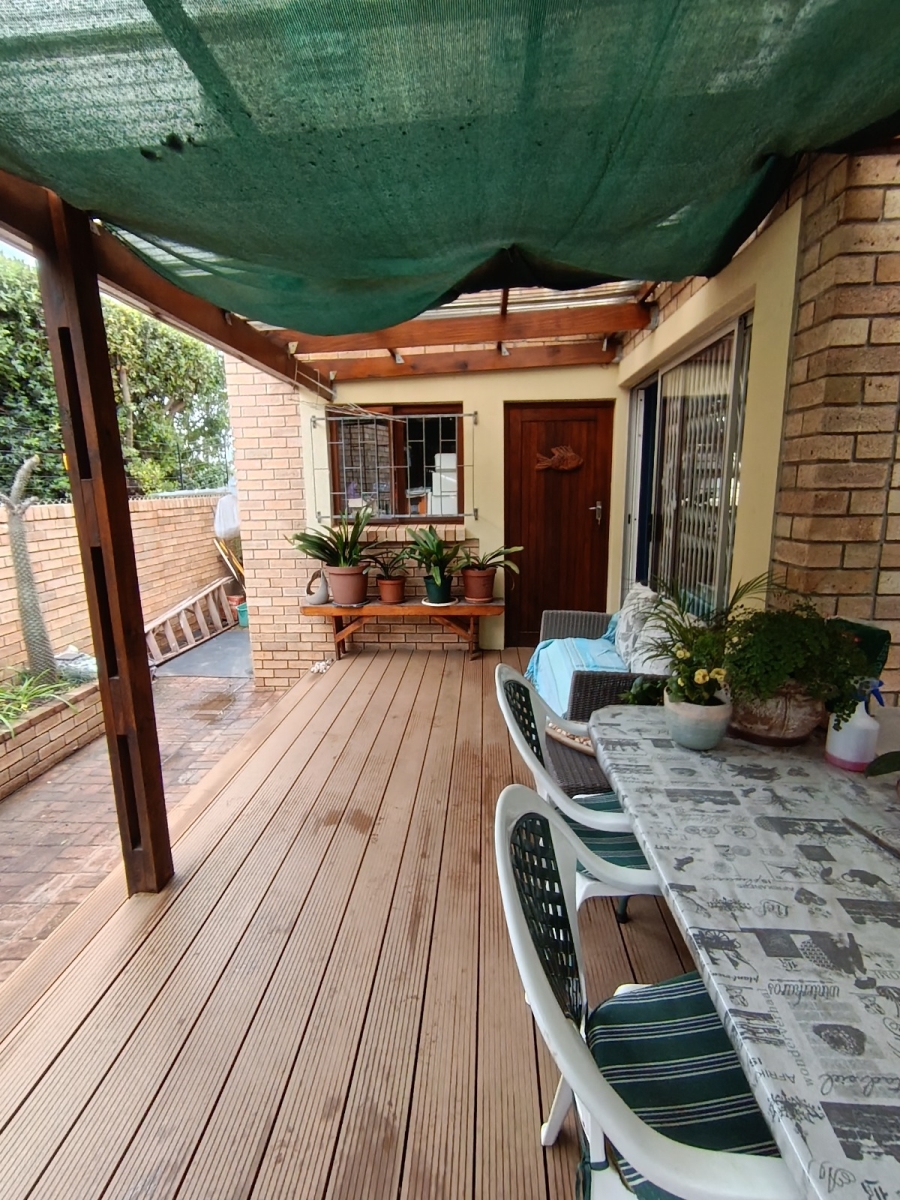 3 Bedroom Property for Sale in Ferreira Town Eastern Cape